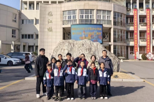 de69ead4b012b4ef3e268887ed895856